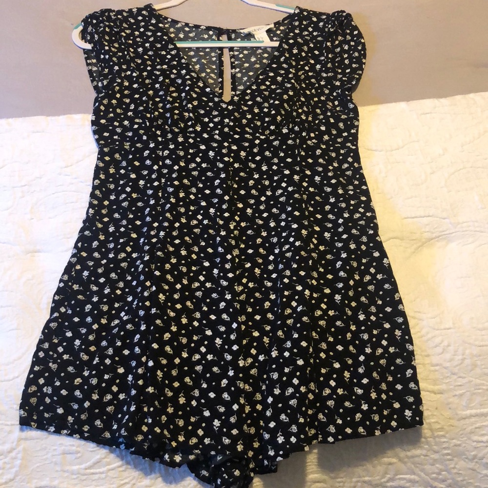 Forever 21 romper